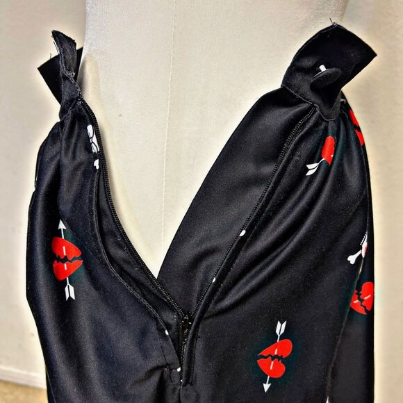 Unique Vintage Gellar Swing Midi Skirt Gothic Skull Heart Flare Bottom Halloween - Picture 8 of 9